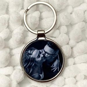 Personalized Silver Metal Keychain ROUND, add your High quality photo, graphic o
